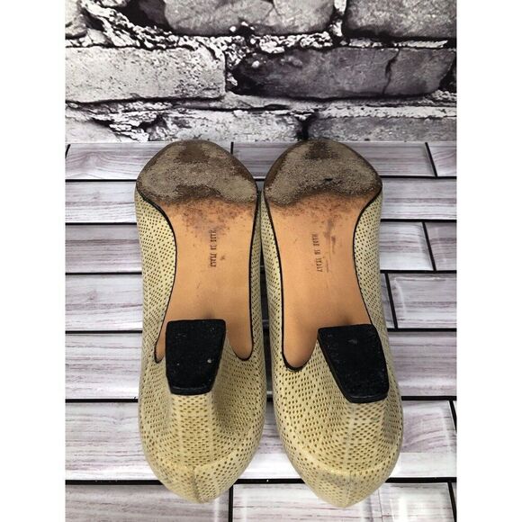 Salvatore Ferragamo Beige Leather Geometric Dress Pump Heels Women 7.5B US/38EU - Picture 14 of 16